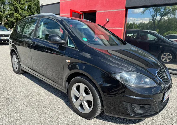 seat Seat Altea XL cena 15900 przebieg: 214000, rok produkcji 2011 z Skaryszew